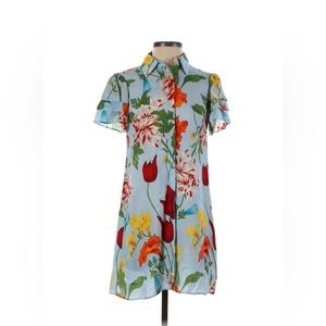 Super cute Alice + Olivia Casual blue and floral shirt dress